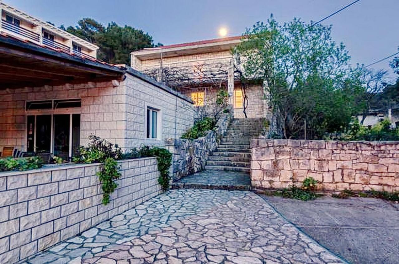 Guest House Kiko Pomena Exterior foto