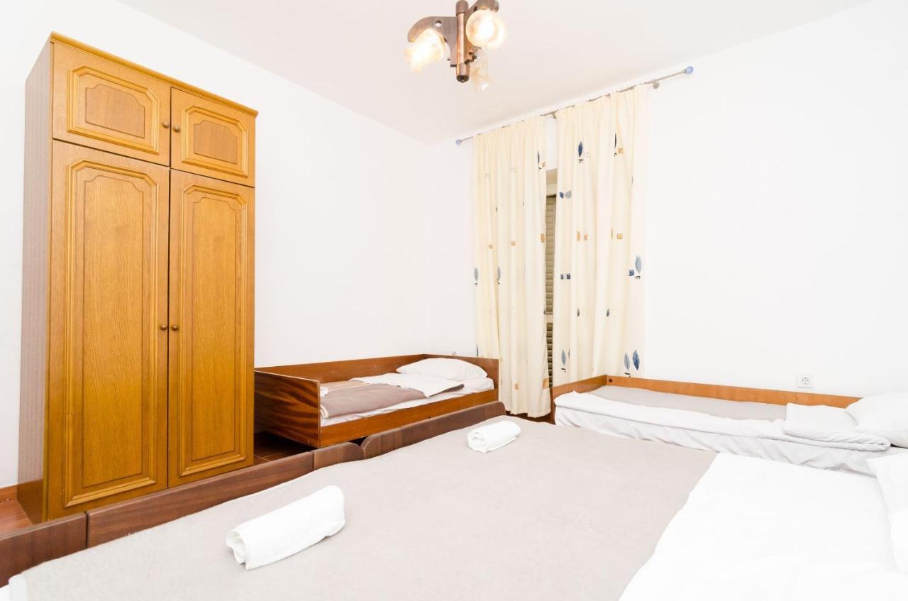Guest House Kiko Pomena Quarto foto