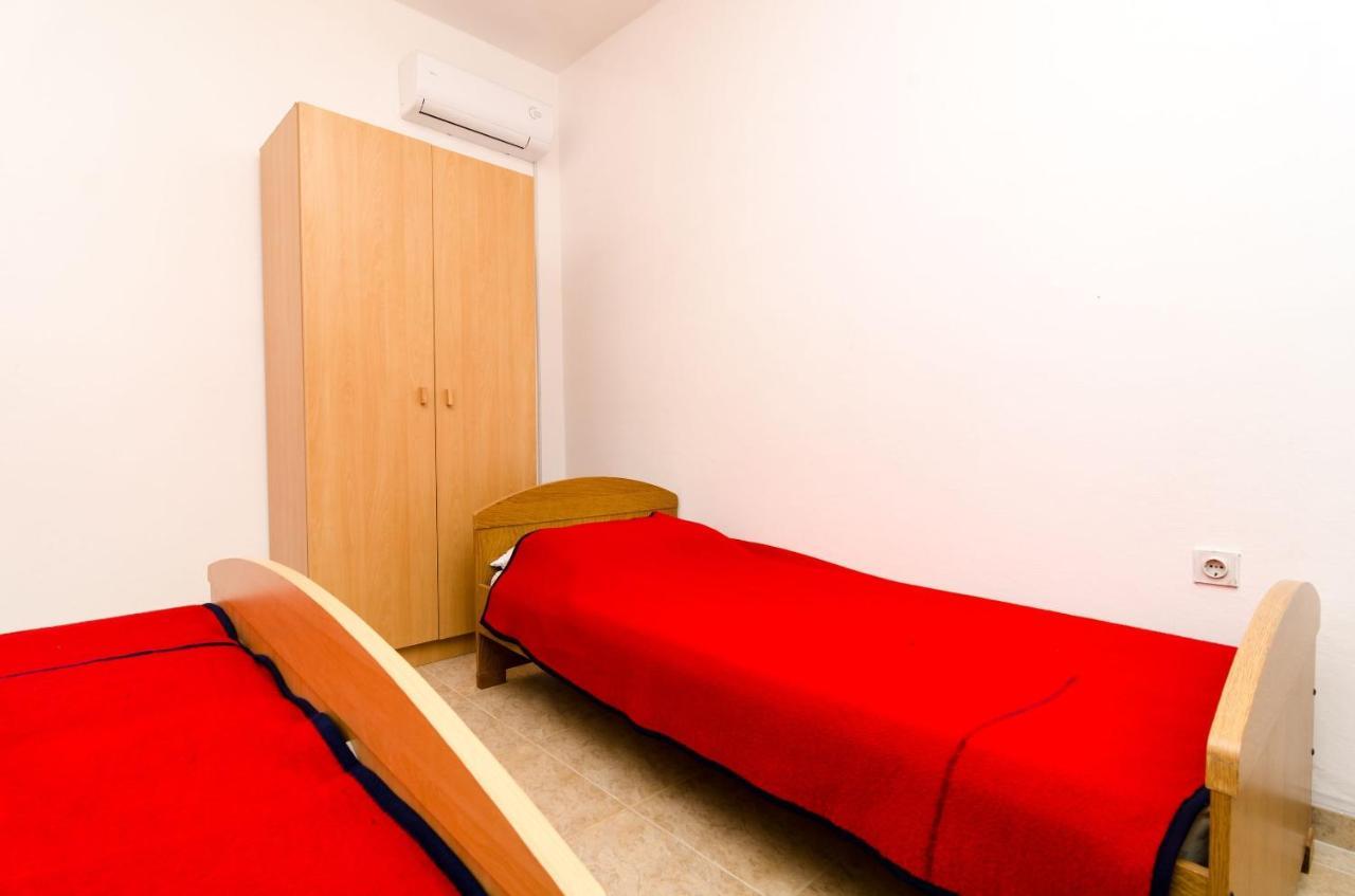 Guest House Kiko Pomena Quarto foto