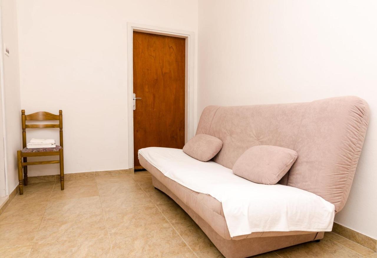 Guest House Kiko Pomena Quarto foto