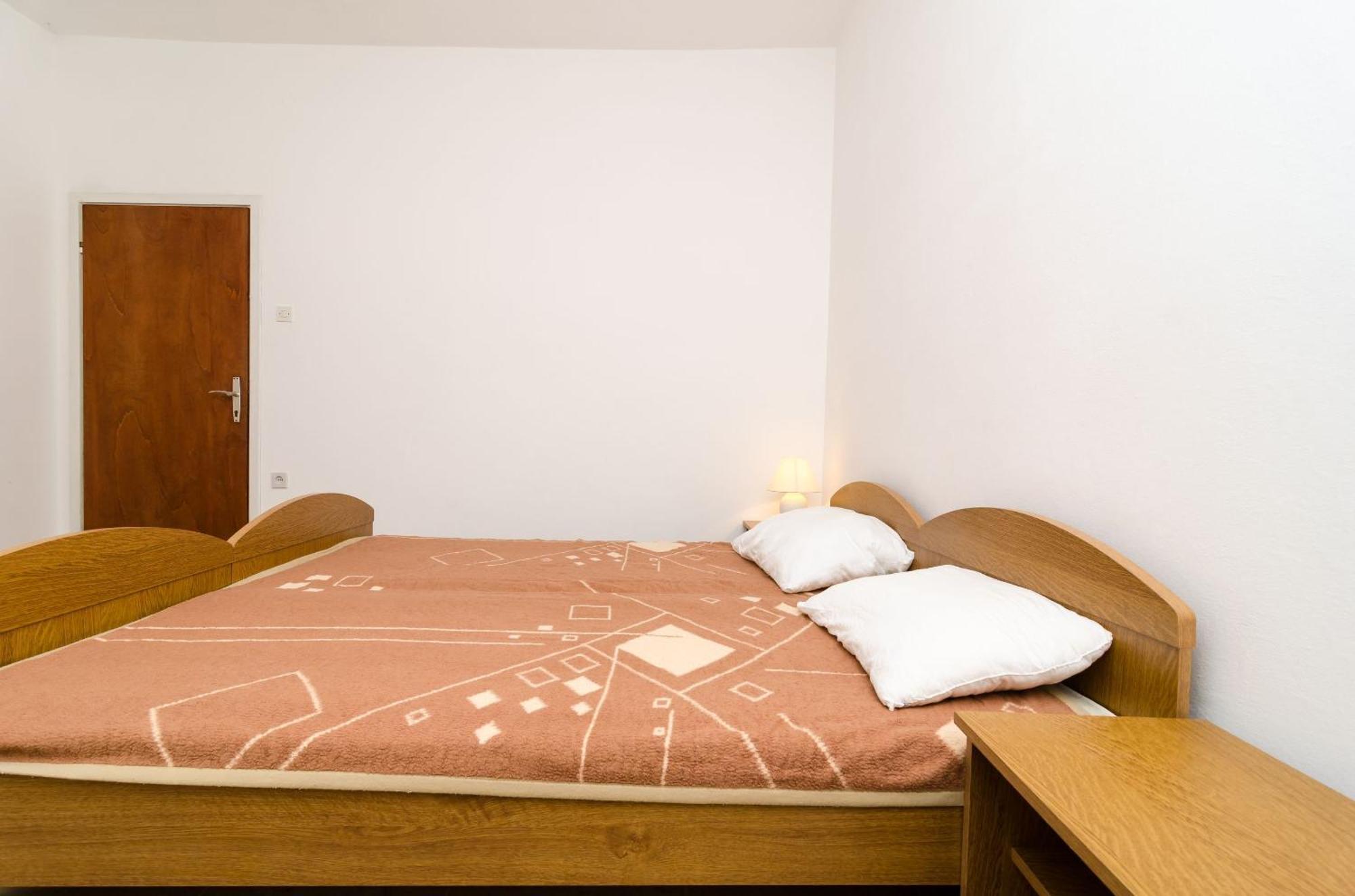 Guest House Kiko Pomena Quarto foto