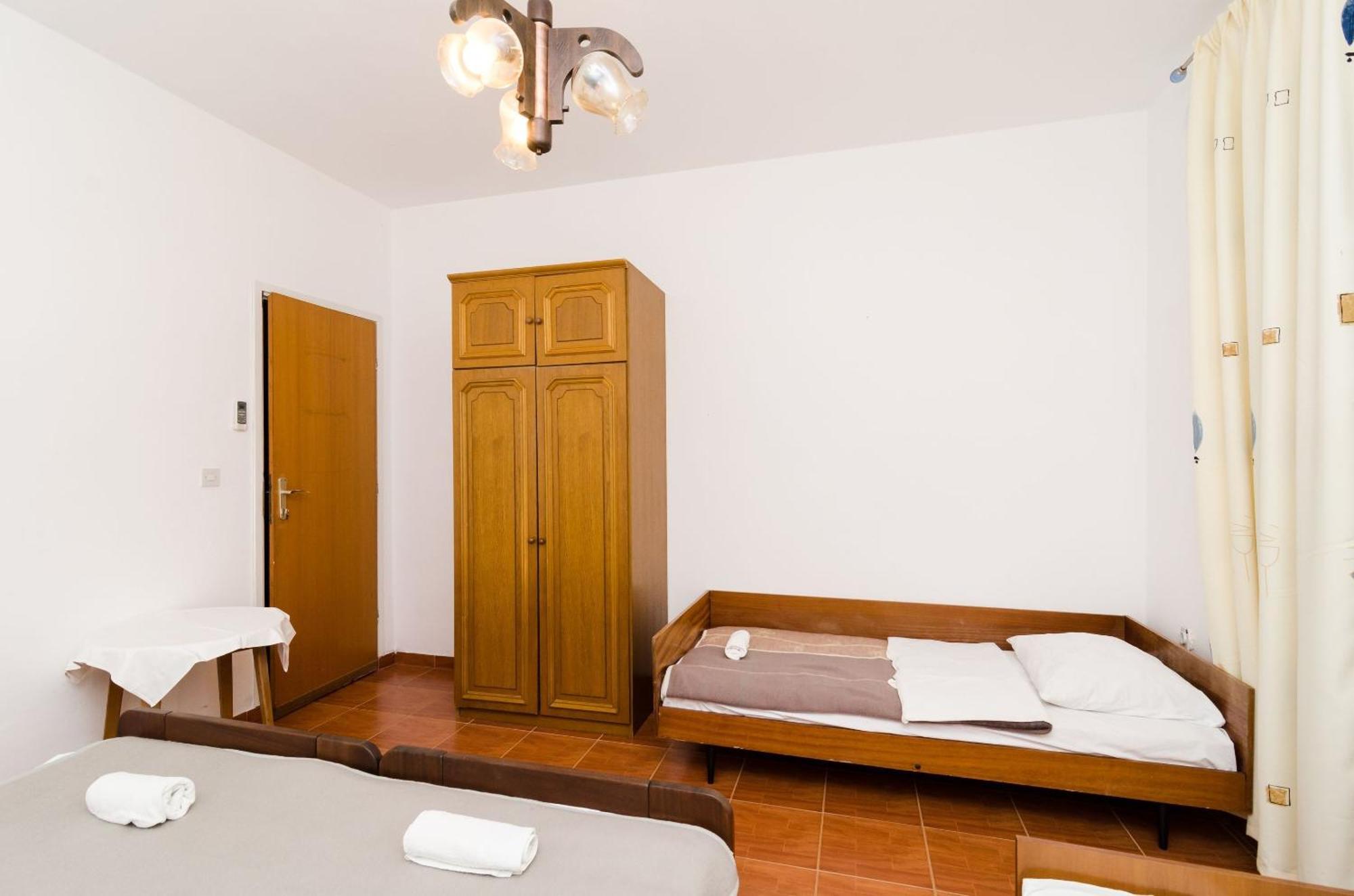 Guest House Kiko Pomena Quarto foto